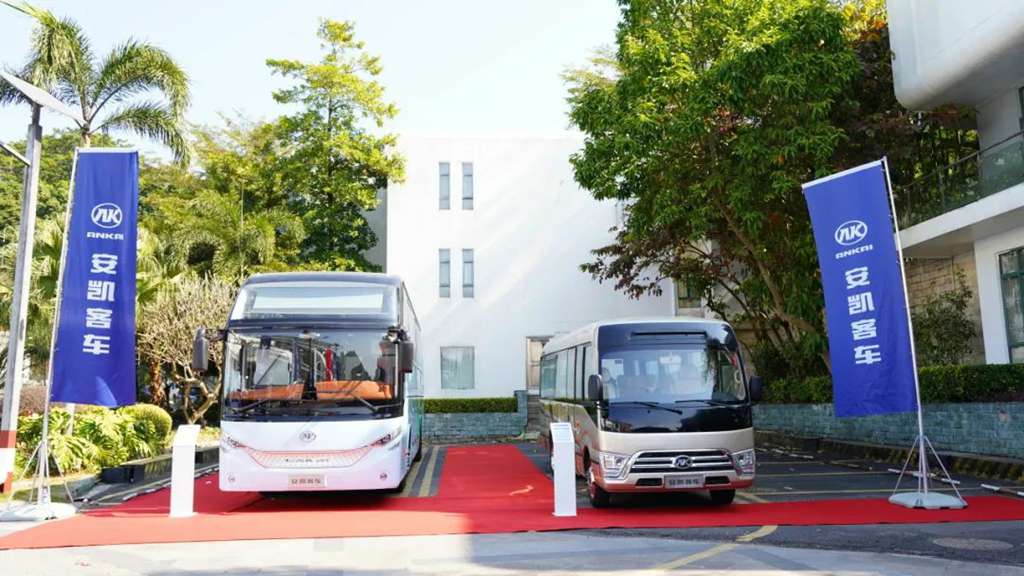 2025广东省汽车租赁行业协会年会盛启,安凯客车携卓越产品“质”领出行 - 第2张 - 提加商用车网 2025广东省汽车租赁行业协会年会盛启,安凯客车携卓越产品“质”领出行 - 第2张