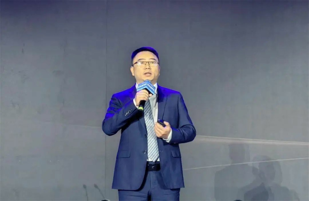 “六边形”老总履新,联合重卡能否涅槃重生? - 第2张 - 提加商用车网 “六边形”老总履新,联合重卡能否涅槃重生? - 第2张