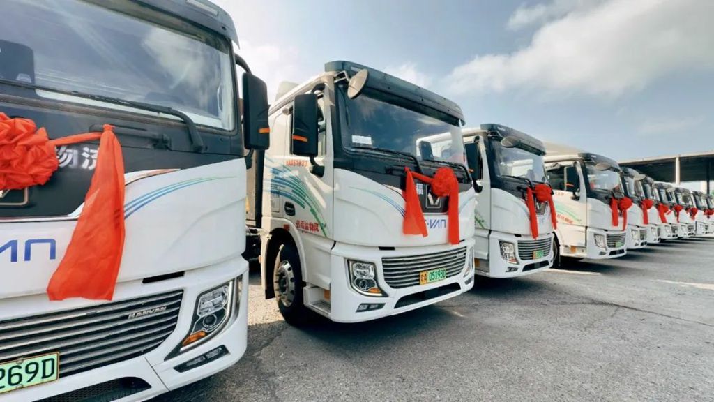 徐工新能源重卡绿动海南 - 第1张 - 提加商用车网 徐工新能源重卡绿动海南 - 第1张