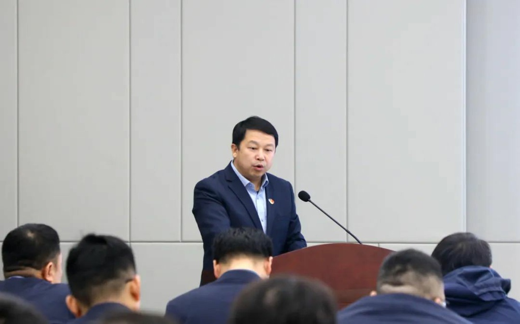 奋战一季度 决胜开门红——陕汽重卡销售公司召开“一季度开门红”动员大会 - 第4张 - 提加商用车网 奋战一季度 决胜开门红——陕汽重卡销售公司召开“一季度开门红”动员大会 - 第4张