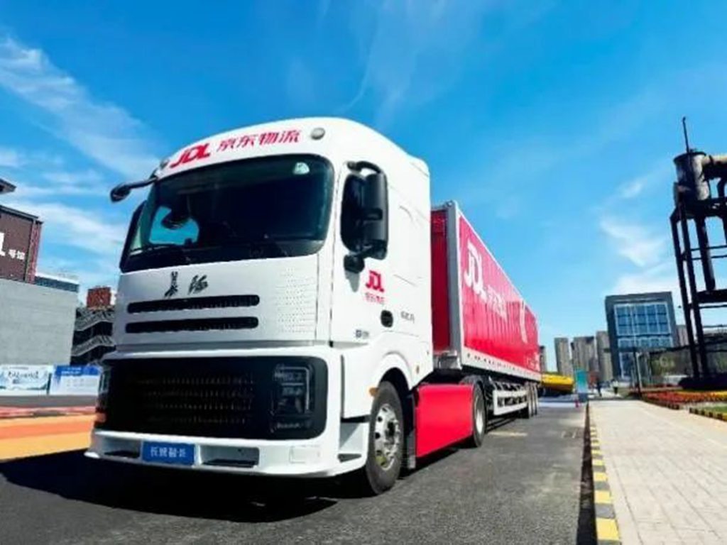 荣获值得用户信赖纯电干线物流运输车奖项 长城重卡展新能源实力 - 第6张