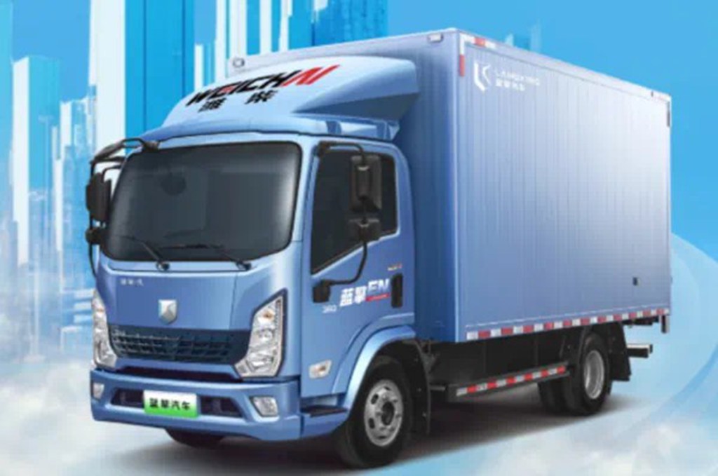 120kWh 续航360km 蓝擎EN120纯电轻卡价值领先 - 第1张 - 提加商用车网 120kWh 续航360km 蓝擎EN120纯电轻卡价值领先 - 第1张