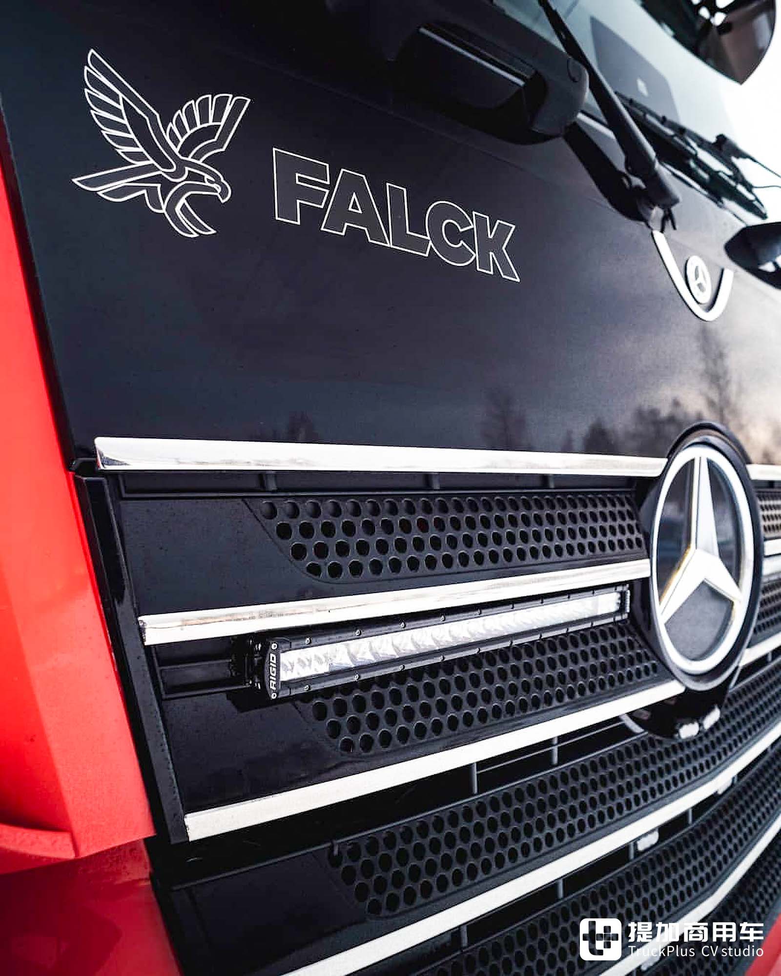 全球限量400台,爆改强大外观,奔驰Actros Edition 1清障车实拍 - 第8张 - 提加商用车网 全球限量400台,爆改强大外观,奔驰Actros Edition 1清障车实拍 - 第8张