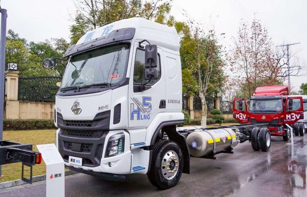 东风柳汽乘龙H5大单桥载货车荣获第七届智远杯“运输人口碑经济节能载货车”奖项 - 第4张