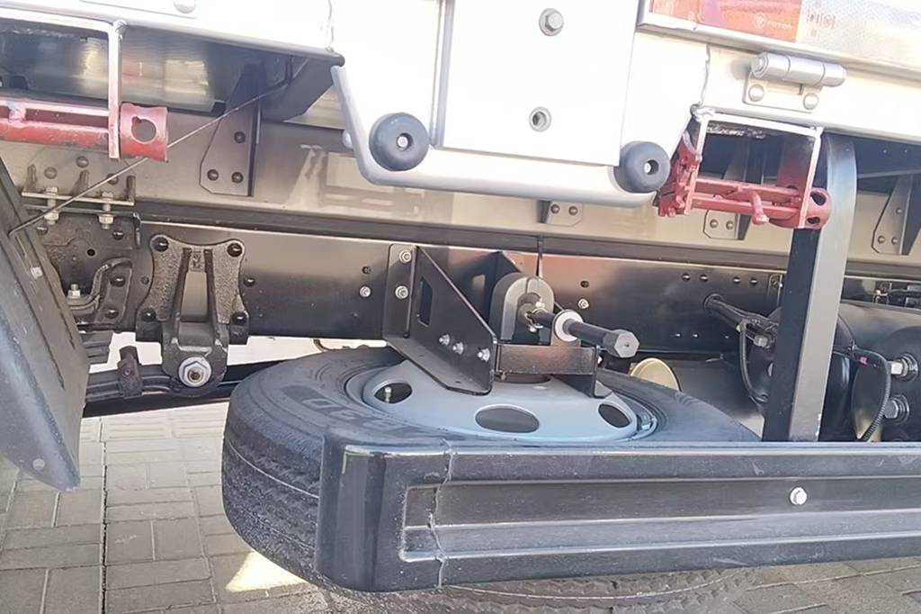 一公里5毛钱 石建廷驾驶领航大G-LNG轻卡驰骋内蒙古 - 第5张 - 提加商用车网 一公里5毛钱 石建廷驾驶领航大G-LNG轻卡驰骋内蒙古 - 第5张