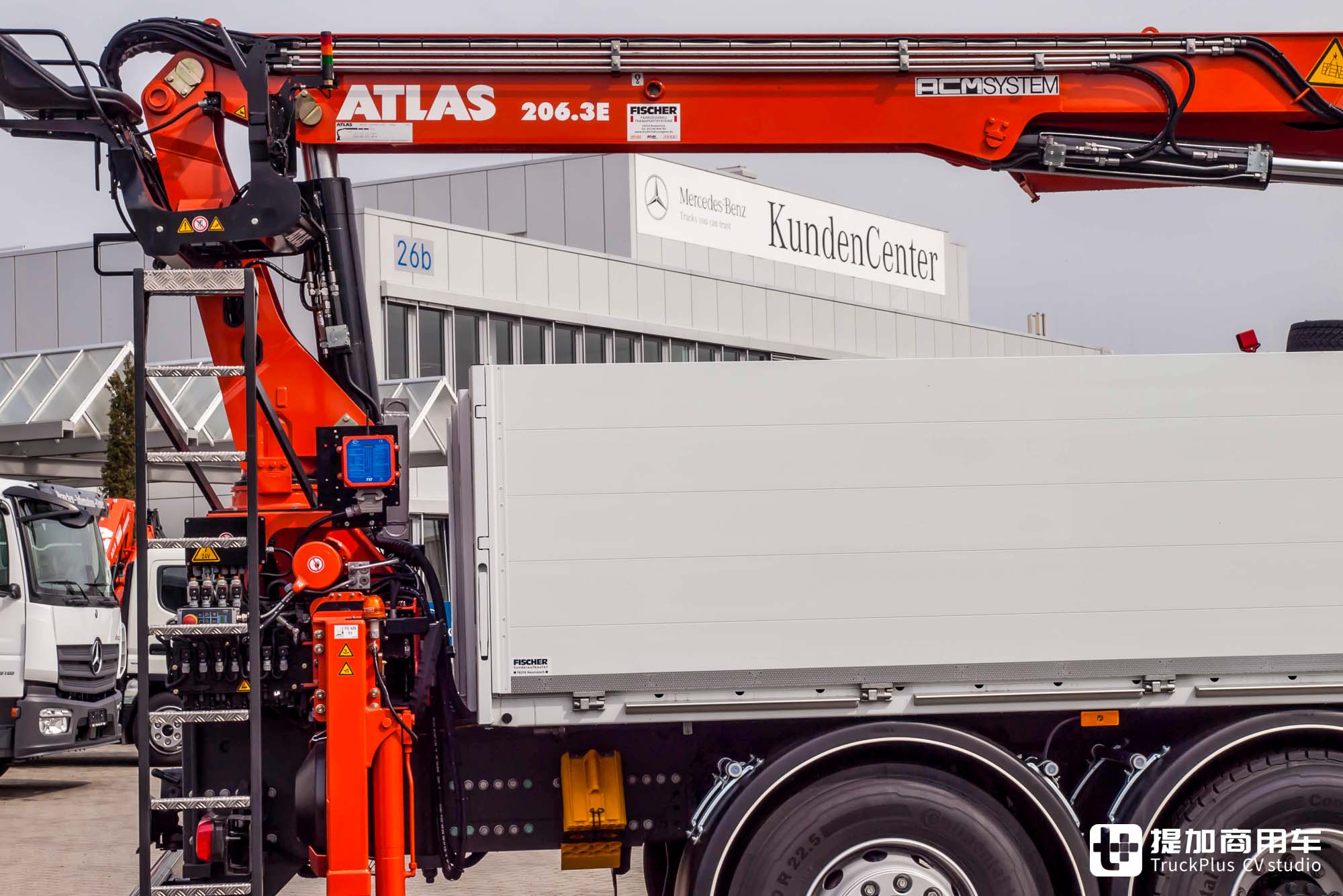 十年时光有何变革?第四代Actros、Arocs成主流,回顾十年前的奔驰卡车沃尔特工厂 - 第2张 - 提加商用车网 十年时光有何变革?第四代Actros、Arocs成主流,回顾十年前的奔驰卡车沃尔特工厂 - 第2张