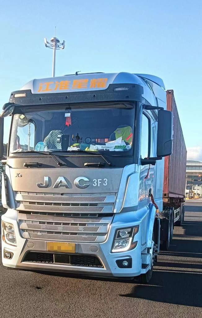 500马力拿捏山路,每公里多挣1元,为何星耀X5是吕师傅的财富经? - 第2张 - 提加商用车网 500马力拿捏山路,每公里多挣1元,为何星耀X5是吕师傅的财富经? - 第2张