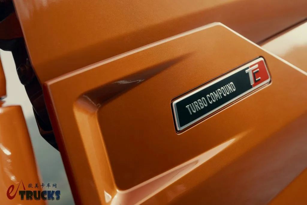 油耗降低14%!法式情调结合顶尖科技,雷诺卡车最强战力:T-High Smart Racer特别版车型实拍 - 第15张 - 提加商用车网 油耗降低14%!法式情调结合顶尖科技,雷诺卡车最强战力:T-High Smart Racer特别版车型实拍 - 第15张