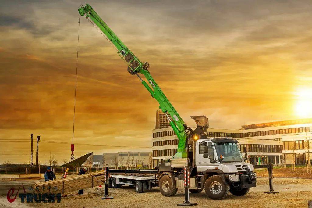 纯电动eArocs 400亮相,Arocs Extent限量版车型抢眼,bauma 2025奔驰展品抢先看 - 第16张 - 提加商用车网 纯电动eArocs 400亮相,Arocs Extent限量版车型抢眼,bauma 2025奔驰展品抢先看 - 第16张