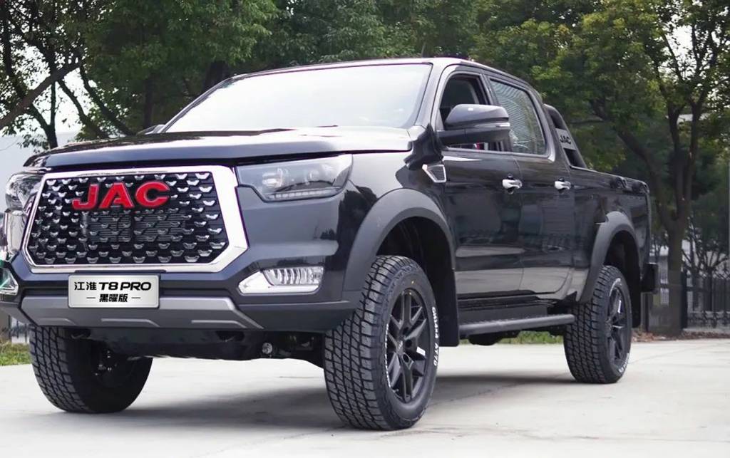 黑曜美学+硬核实力,重新定义皮卡价值标杆 - 第1张 - 提加商用车网 黑曜美学+硬核实力,重新定义皮卡价值标杆 - 第1张