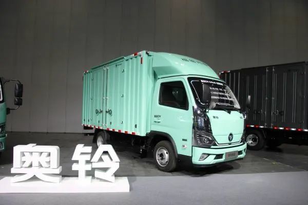 至高续航365公里 奥铃智蓝EM专为城配而来 - 第1张