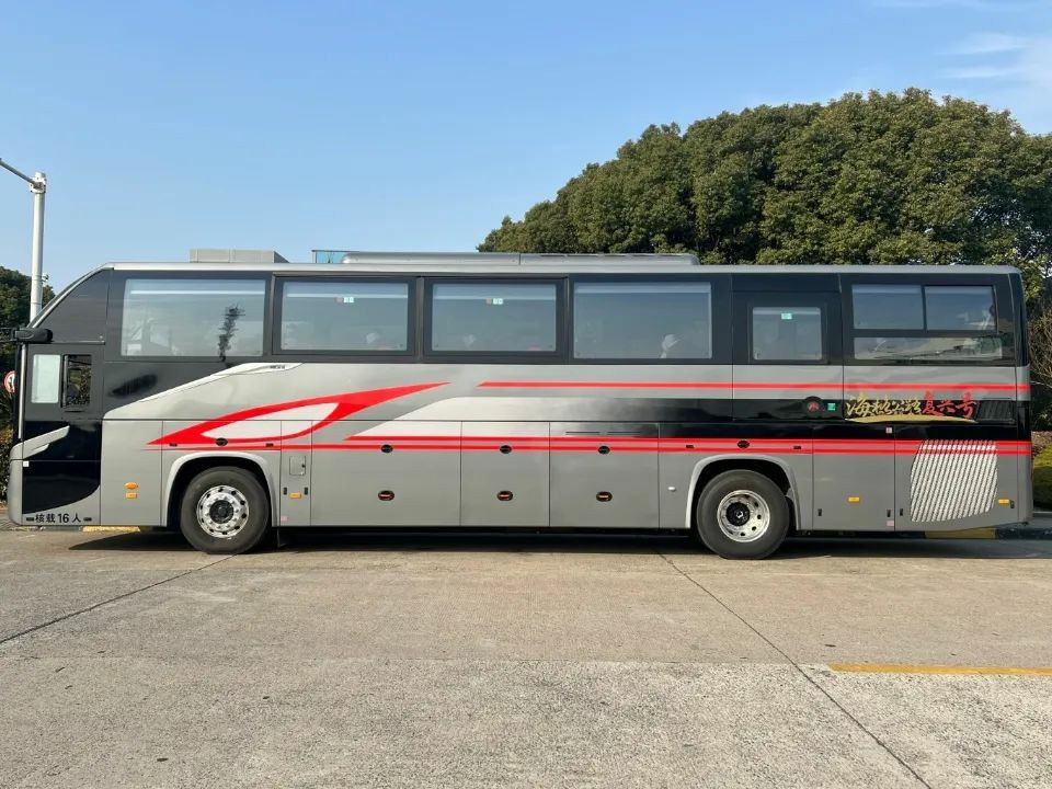 媒体视角:三年磨一剑!苏州金龙用“黑科技”打造“公路复兴号” - 第1张 - 提加商用车网 媒体视角:三年磨一剑!苏州金龙用“黑科技”打造“公路复兴号” - 第1张