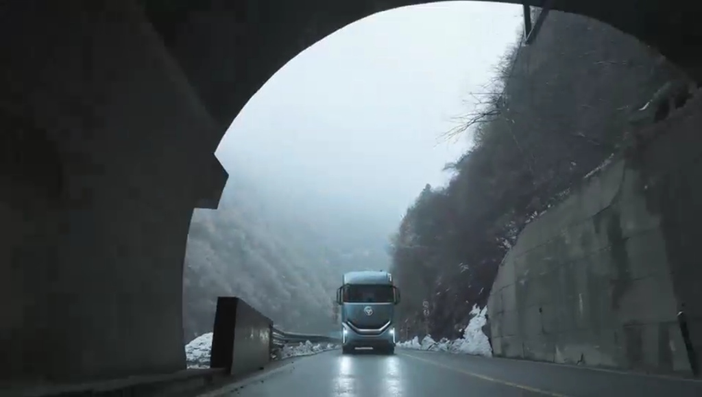 跨黄河、征秦岭,福田欧曼银河以“稳静智省强”续写新丝路传奇 - 第19张 - 提加商用车网 跨黄河、征秦岭,福田欧曼银河以“稳静智省强”续写新丝路传奇 - 第19张