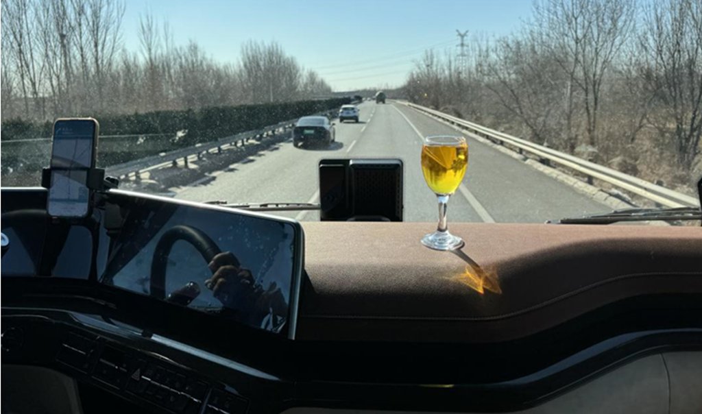 跨黄河、征秦岭,福田欧曼银河以“稳静智省强”续写新丝路传奇 - 第3张 - 提加商用车网 跨黄河、征秦岭,福田欧曼银河以“稳静智省强”续写新丝路传奇 - 第3张