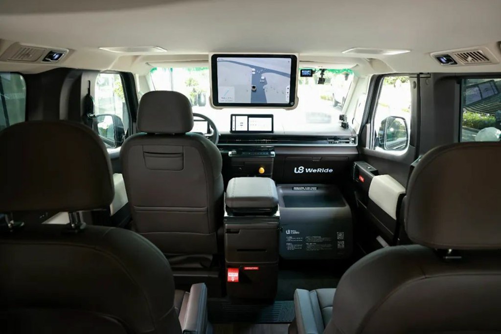 远程超级VAN丨文远知行Robotaxi车型在北京开启纯无人规模化商业运营 - 第3张 - 提加商用车网 远程超级VAN丨文远知行Robotaxi车型在北京开启纯无人规模化商业运营 - 第3张