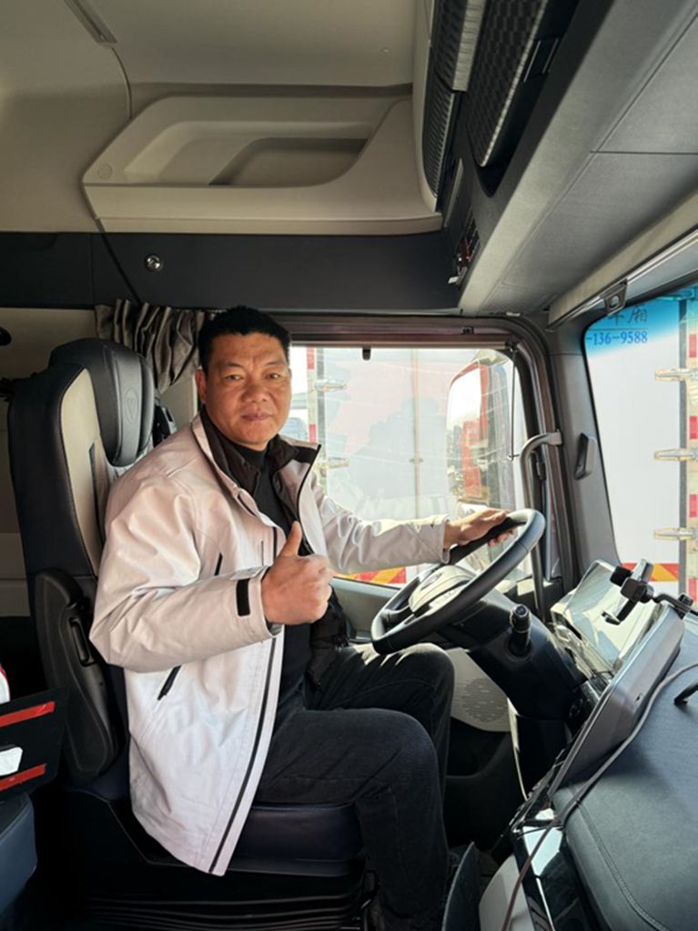 卡友共鉴!欧曼银河全球价值品鉴之旅·临沂站:科技与舒适的完美邂逅 - 第4张 - 提加商用车网 卡友共鉴!欧曼银河全球价值品鉴之旅·临沂站:科技与舒适的完美邂逅 - 第4张