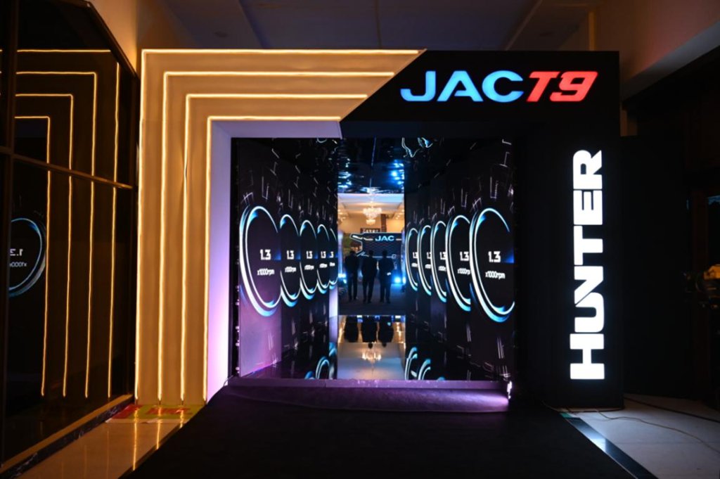 全新悍途登陆巴基斯坦,重新定义海外高端皮卡市场的行业标杆 - 第4张 - 提加商用车网 全新悍途登陆巴基斯坦,重新定义海外高端皮卡市场的行业标杆 - 第4张