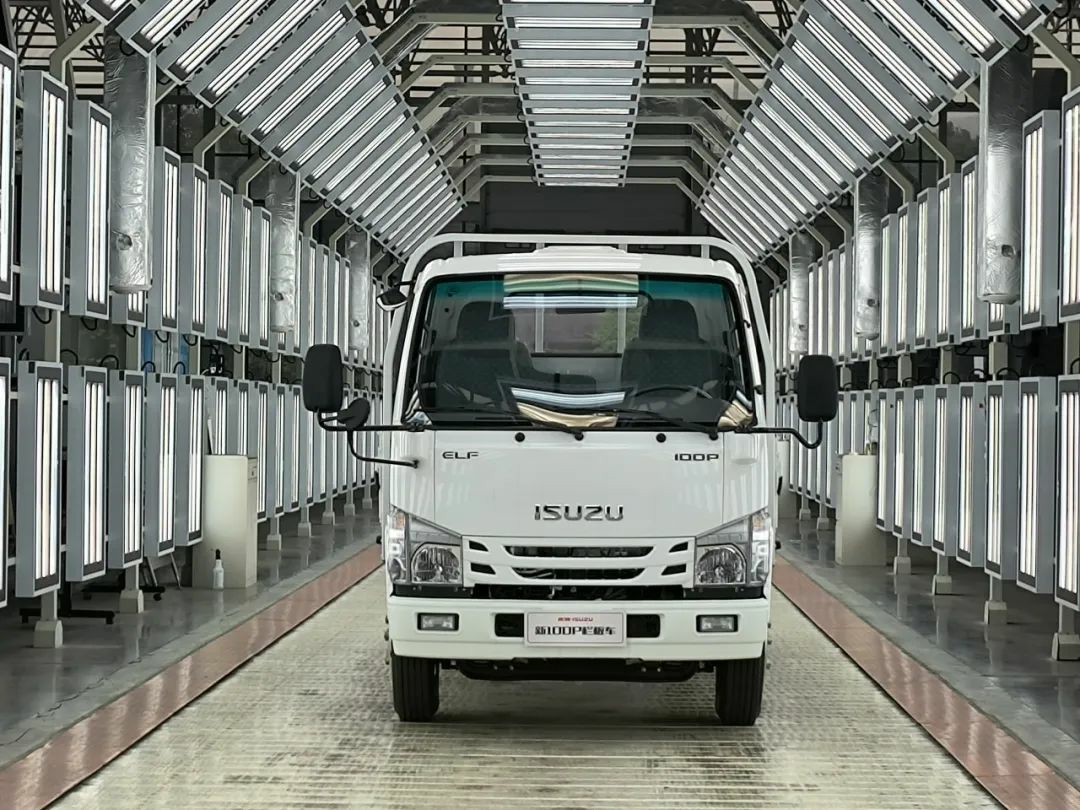 驾驭庆铃五十铃明星家族,开启滚烫财源! - 第1张 - 提加商用车网 驾驭庆铃五十铃明星家族,开启滚烫财源! - 第1张