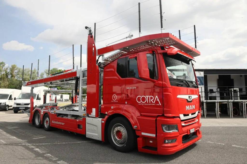 削顶处理？实拍TGS轿运车底盘 - 第7张