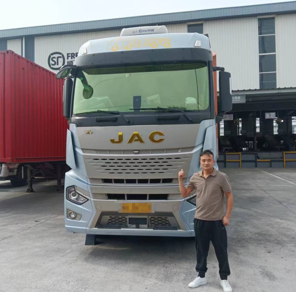 月行万里,星耀X7如何成为余师傅的高效伙伴? - 第1张 - 提加商用车网 月行万里,星耀X7如何成为余师傅的高效伙伴? - 第1张