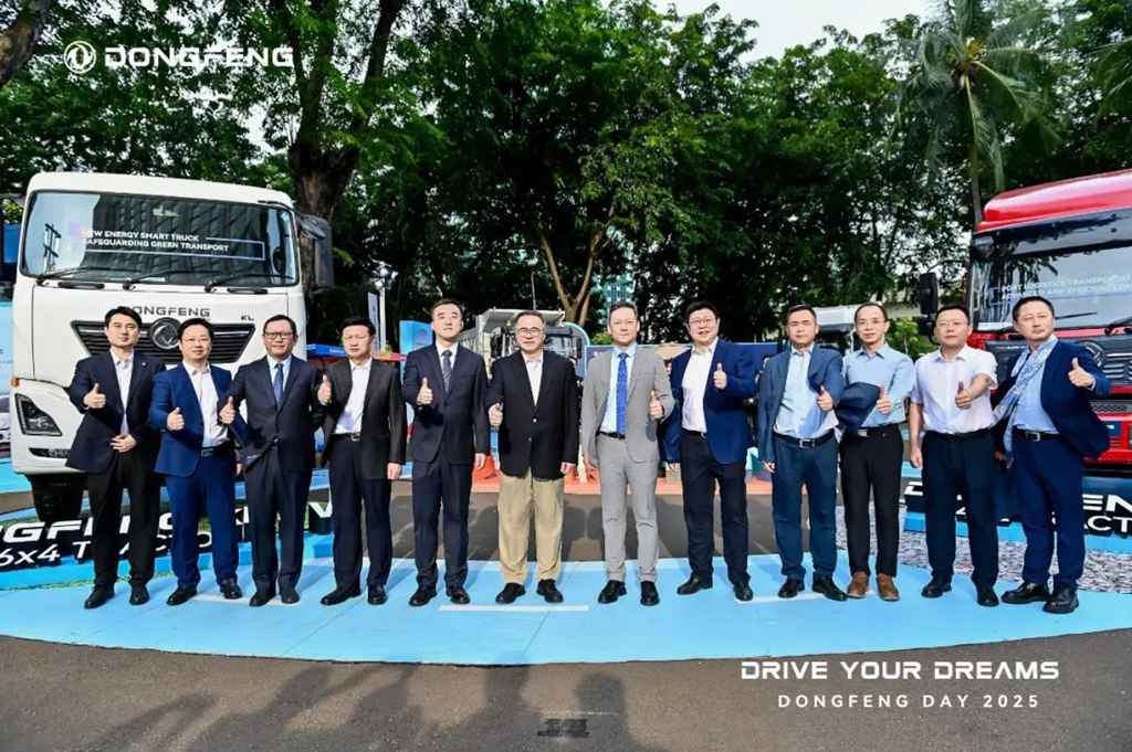 东风商用车东南亚市场海外右置车新品发布！ - 第1张