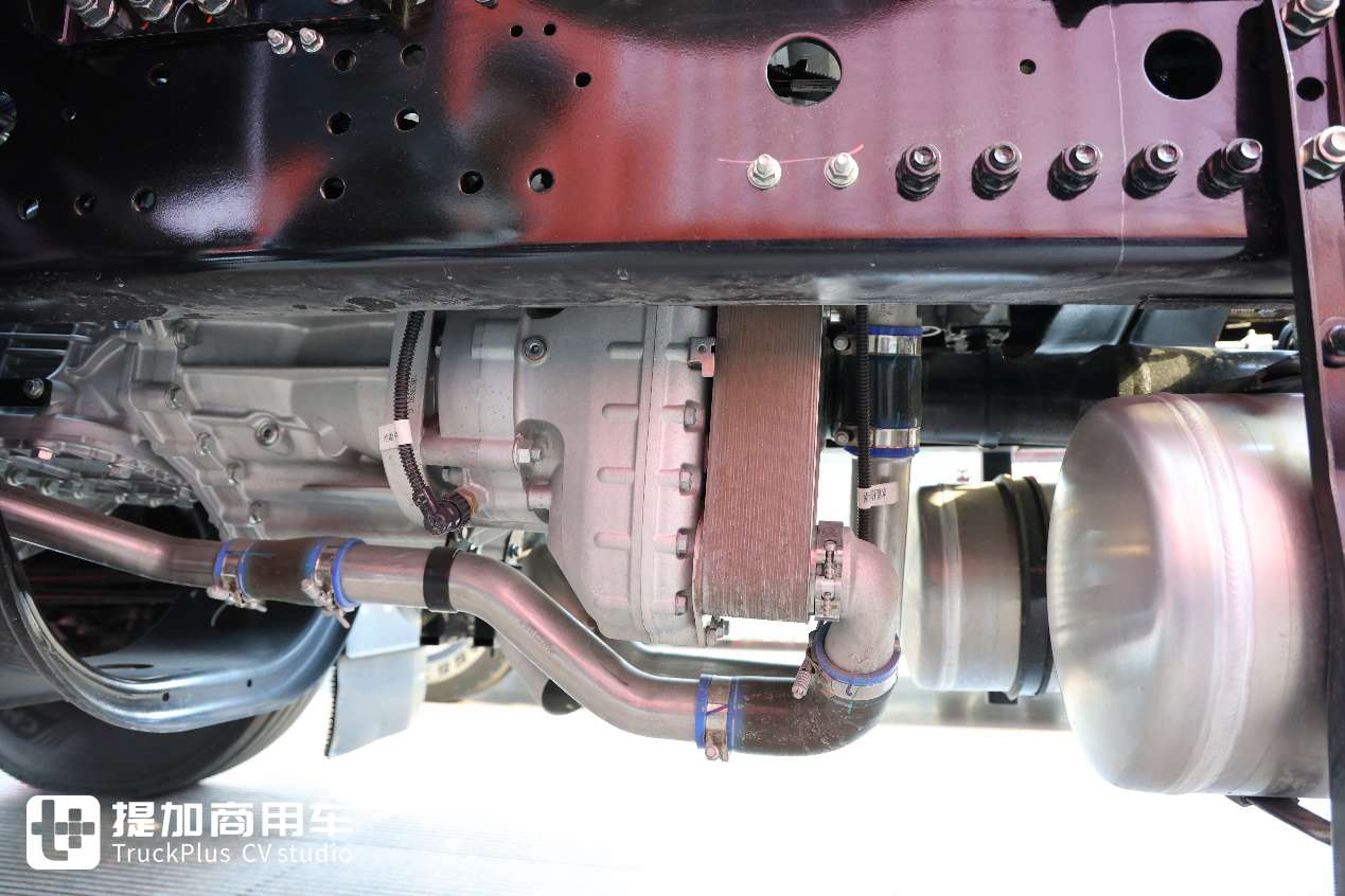 带电动调节气囊座椅,一体化动力链,这辆江淮格尔发K7燃气车配置不一般 - 第21张 - 提加商用车网 带电动调节气囊座椅,一体化动力链,这辆江淮格尔发K7燃气车配置不一般 - 第21张