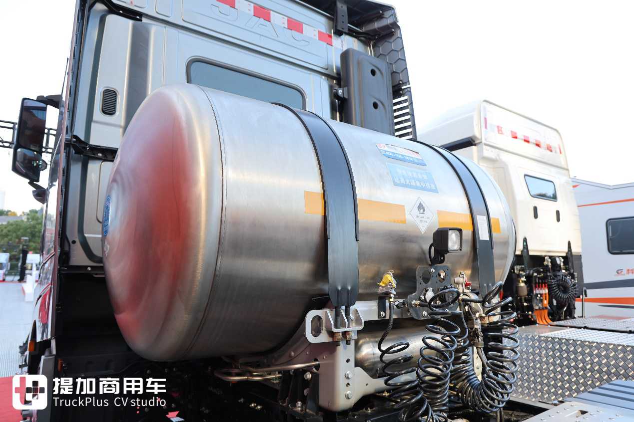 带电动调节气囊座椅,一体化动力链,这辆江淮格尔发K7燃气车配置不一般 - 第23张 - 提加商用车网 带电动调节气囊座椅,一体化动力链,这辆江淮格尔发K7燃气车配置不一般 - 第23张