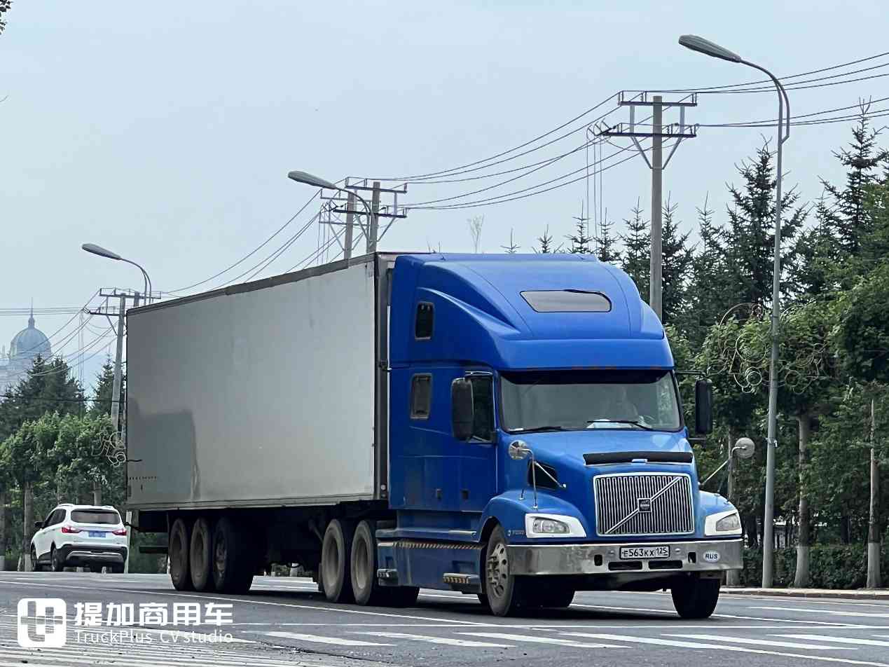 真羡慕俄罗斯卡车市场的包容性,30年车龄的卡车还能跑在路上,绥芬河口岸实拍俄罗斯卡车(五) - 第40张 - 提加商用车网 真羡慕俄罗斯卡车市场的包容性,30年车龄的卡车还能跑在路上,绥芬河口岸实拍俄罗斯卡车(五) - 第40张