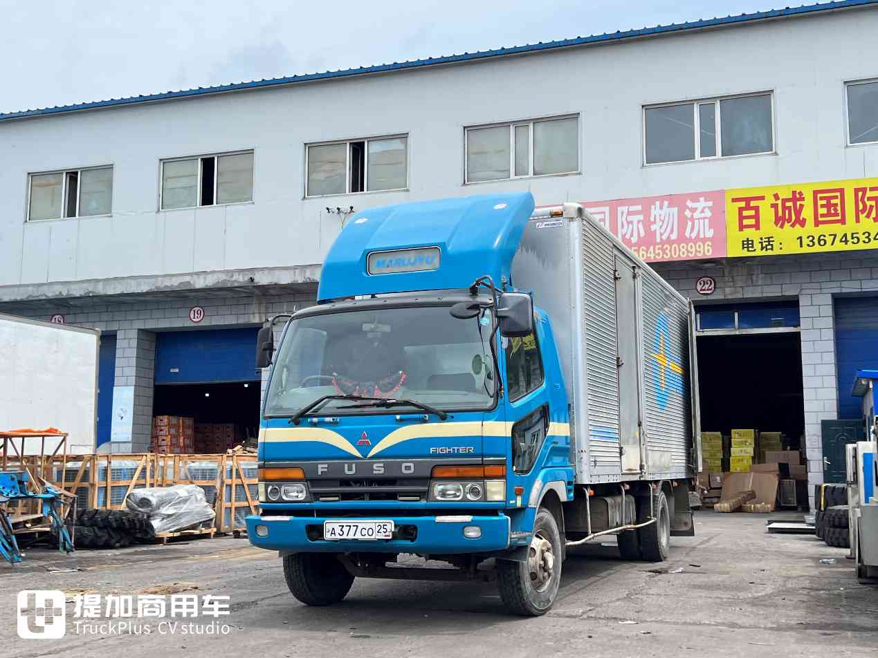 真羡慕俄罗斯卡车市场的包容性,30年车龄的卡车还能跑在路上,绥芬河口岸实拍俄罗斯卡车(五) - 第41张 - 提加商用车网 真羡慕俄罗斯卡车市场的包容性,30年车龄的卡车还能跑在路上,绥芬河口岸实拍俄罗斯卡车(五) - 第41张