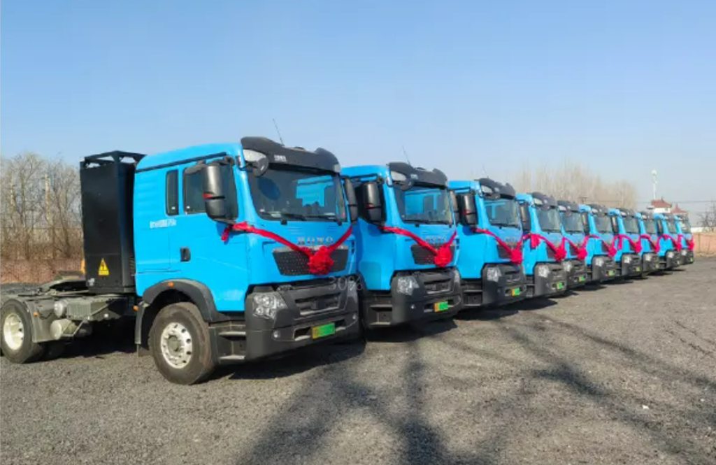 火力全开,中国重汽新能源交车狂潮势不可挡! - 第1张 - 提加商用车网 火力全开,中国重汽新能源交车狂潮势不可挡! - 第1张