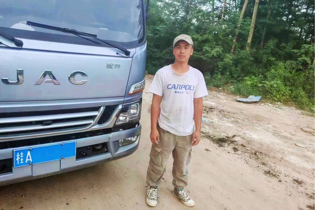 不想打工了怎么办?广西北海刘老板选择江淮1卡骏铃,生活大变样 - 第1张 - 提加商用车网 不想打工了怎么办?广西北海刘老板选择江淮1卡骏铃,生活大变样 - 第1张