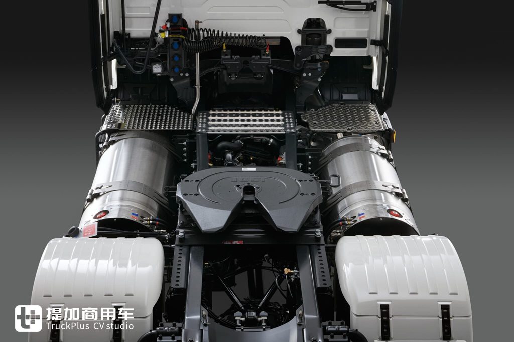 斯堪尼亚也有奶瓶车,还是SUPER动力链,带你看看世界最强燃气车啥配置! - 第10张 - 提加商用车网 斯堪尼亚也有奶瓶车,还是SUPER动力链,带你看看世界最强燃气车啥配置! - 第10张