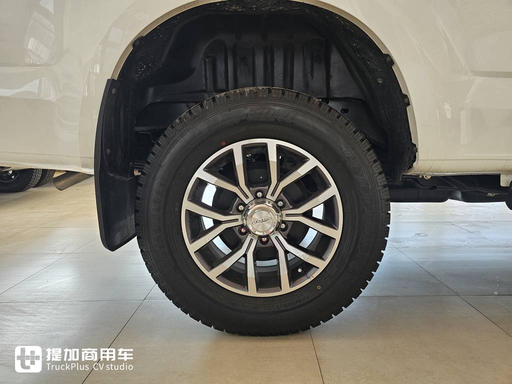 实用与品质兼具的全能座驾,实拍带你探秘庆铃达咖皮卡 - 第12张 - 提加商用车网 实用与品质兼具的全能座驾,实拍带你探秘庆铃达咖皮卡 - 第12张