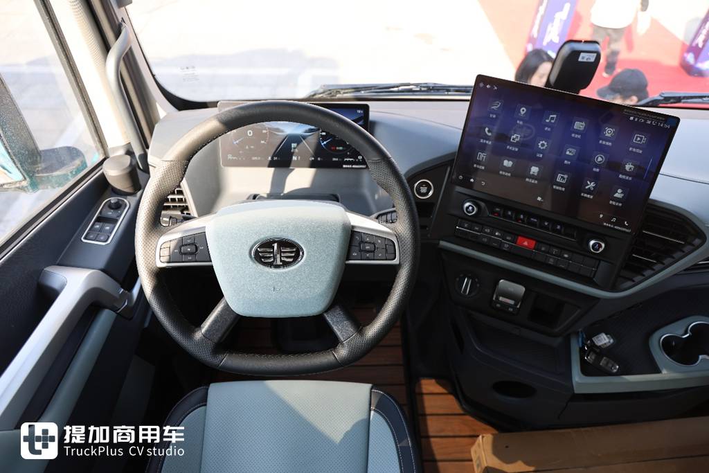 这是全新一代解放JH6牵引车,从里到外全面大提升,注定又是爆款车型? - 第14张 - 提加商用车网 这是全新一代解放JH6牵引车,从里到外全面大提升,注定又是爆款车型? - 第14张