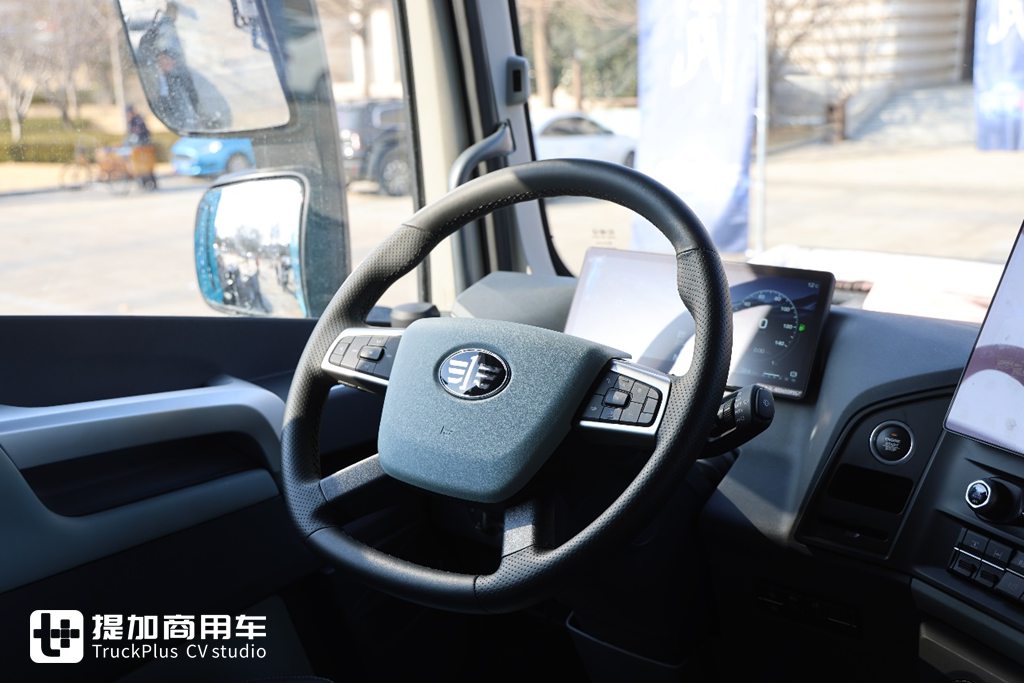这是全新一代解放JH6牵引车,从里到外全面大提升,注定又是爆款车型? - 第16张 - 提加商用车网 这是全新一代解放JH6牵引车,从里到外全面大提升,注定又是爆款车型? - 第16张