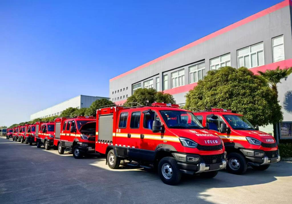 自由不设限!欧霸·雷霆、欧霸·山海越野四驱平台解锁越野新境界! - 第6张 - 提加商用车网 自由不设限!欧霸·雷霆、欧霸·山海越野四驱平台解锁越野新境界! - 第6张