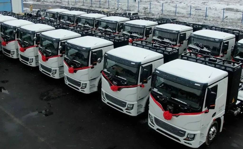 绿动启程!百台徐工纯电动牵引车闪耀西北 - 第2张 - 提加商用车网 绿动启程!百台徐工纯电动牵引车闪耀西北 - 第2张