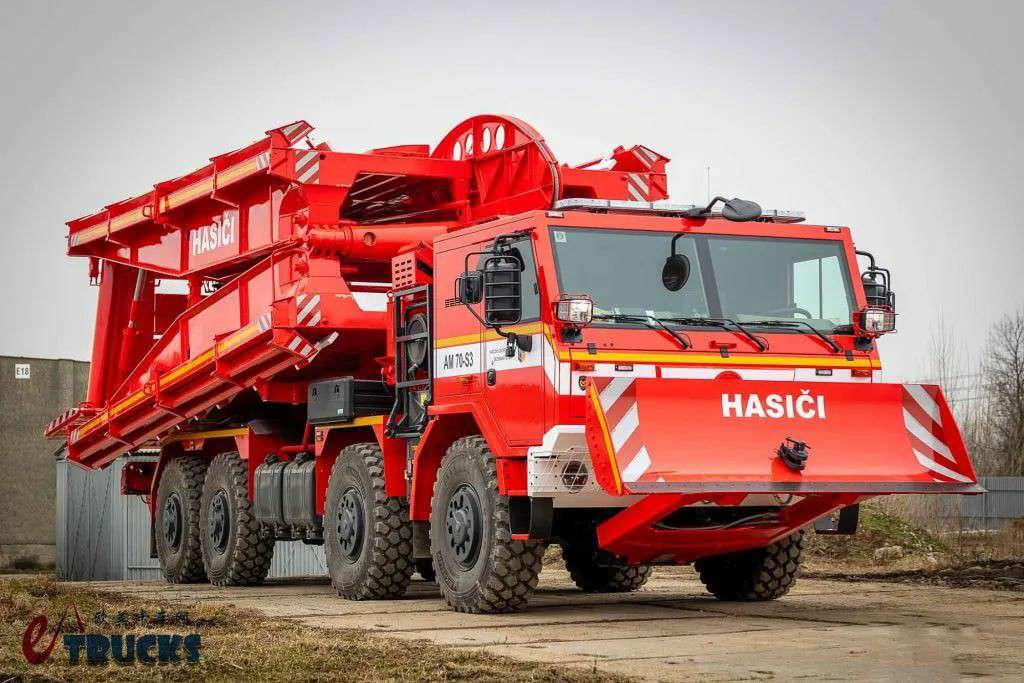 风冷V8柴油机+强悍越野性能,灾难开路急先锋!太脱拉Force 8×8架桥车了解一下 - 第2张 - 提加商用车网 风冷V8柴油机+强悍越野性能,灾难开路急先锋!太脱拉Force 8×8架桥车了解一下 - 第2张