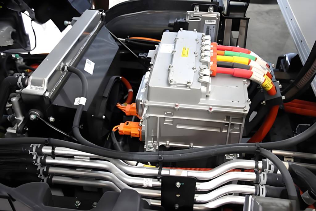 福田欧马可智蓝ES1 500KM+续航覆盖全场景 - 第2张 - 提加商用车网 福田欧马可智蓝ES1 500KM+续航覆盖全场景 - 第2张