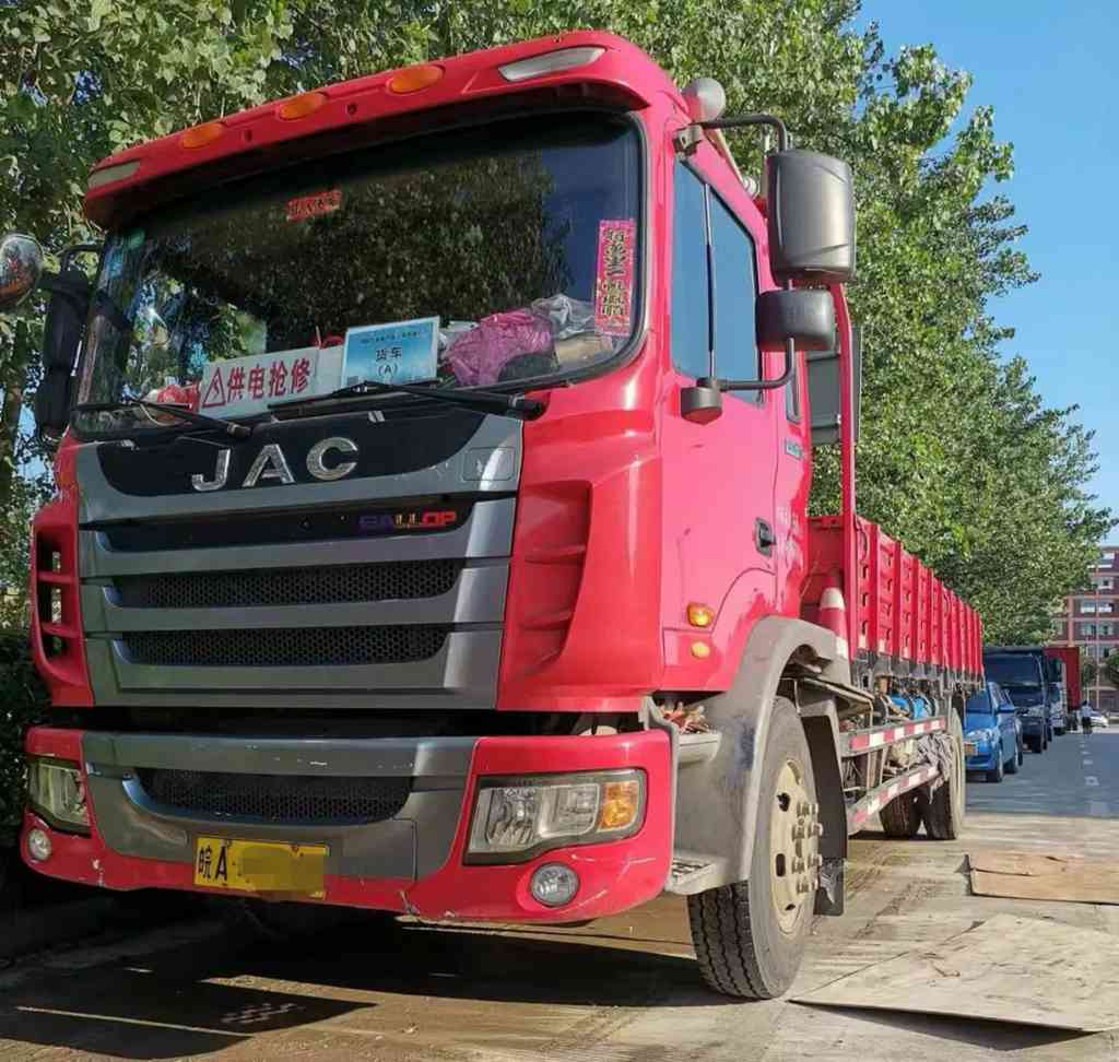 物流人转行司机跑货运,为何三次选车只认格尔发? - 第2张 - 提加商用车网 物流人转行司机跑货运,为何三次选车只认格尔发? - 第2张