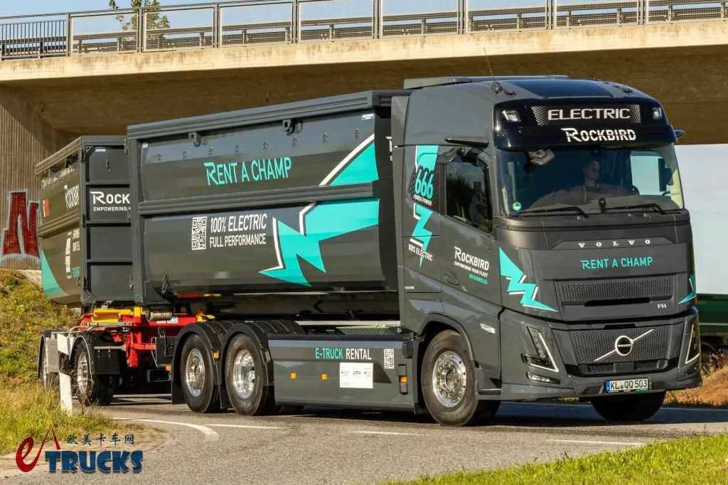 低风阻车身+零排放电驱动,最大马力666匹?沃尔沃FH Aero Electric纯电动拉臂钩自卸车实拍 - 第2张 - 提加商用车网 低风阻车身+零排放电驱动,最大马力666匹?沃尔沃FH Aero Electric纯电动拉臂钩自卸车实拍 - 第2张