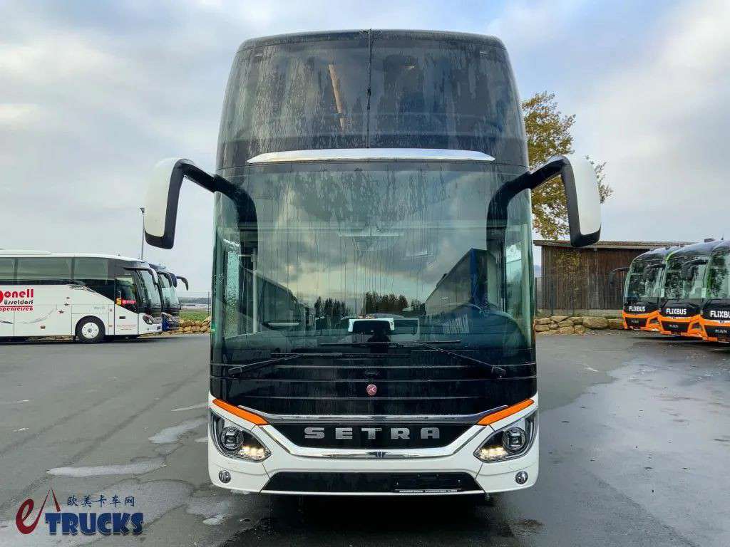 欧洲最豪华双层巴士之一，空间超大配置丰富，赛特拉S 531 DT双层豪华巴士实拍 - 第2张