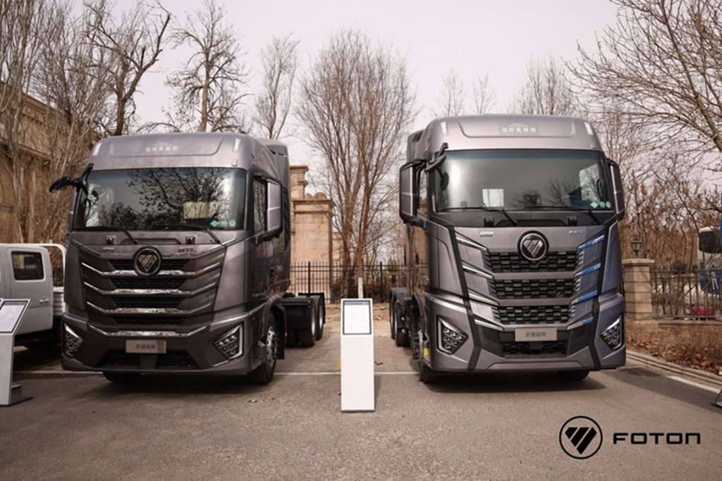 交车100台 签约300台！欧曼银河重卡发布闪耀丝路 新租赁模式推出多方共赢 - 第2张