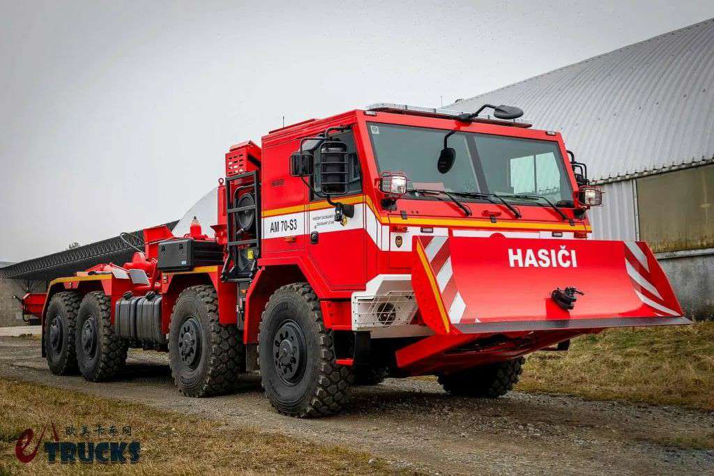 风冷V8柴油机+强悍越野性能,灾难开路急先锋!太脱拉Force 8×8架桥车了解一下 - 第12张 - 提加商用车网 风冷V8柴油机+强悍越野性能,灾难开路急先锋!太脱拉Force 8×8架桥车了解一下 - 第12张