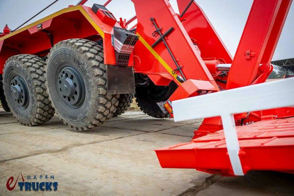 风冷V8柴油机+强悍越野性能,灾难开路急先锋!太脱拉Force 8×8架桥车了解一下 - 第13张 - 提加商用车网 风冷V8柴油机+强悍越野性能,灾难开路急先锋!太脱拉Force 8×8架桥车了解一下 - 第13张