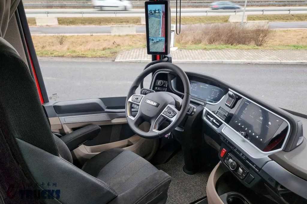 米勒循环柴油机加持,超舒适人性化驾驶室,2025款达夫XG来袭,实力几何? - 第13张 - 提加商用车网 米勒循环柴油机加持,超舒适人性化驾驶室,2025款达夫XG来袭,实力几何? - 第13张