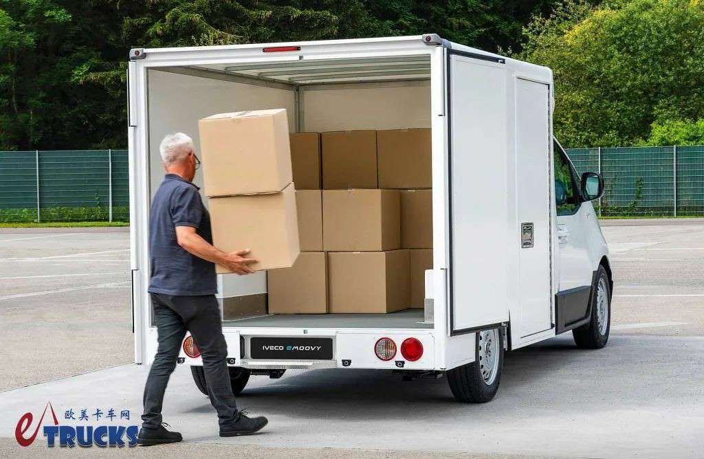 意大利+韩国混血，胖头鱼外观，依维柯eMoovy纯电动轻型商用车来袭，实力几何？ - 第13张