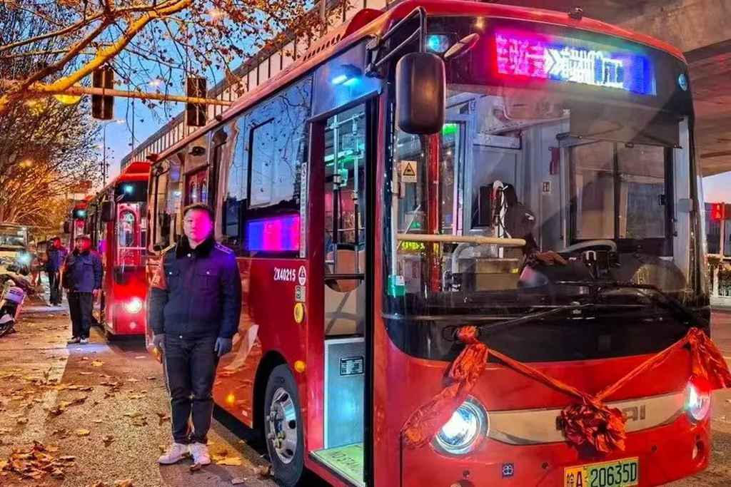 “瘦身”“强体”两手抓，安凯客车破解出行畅途密码！ - 第1张