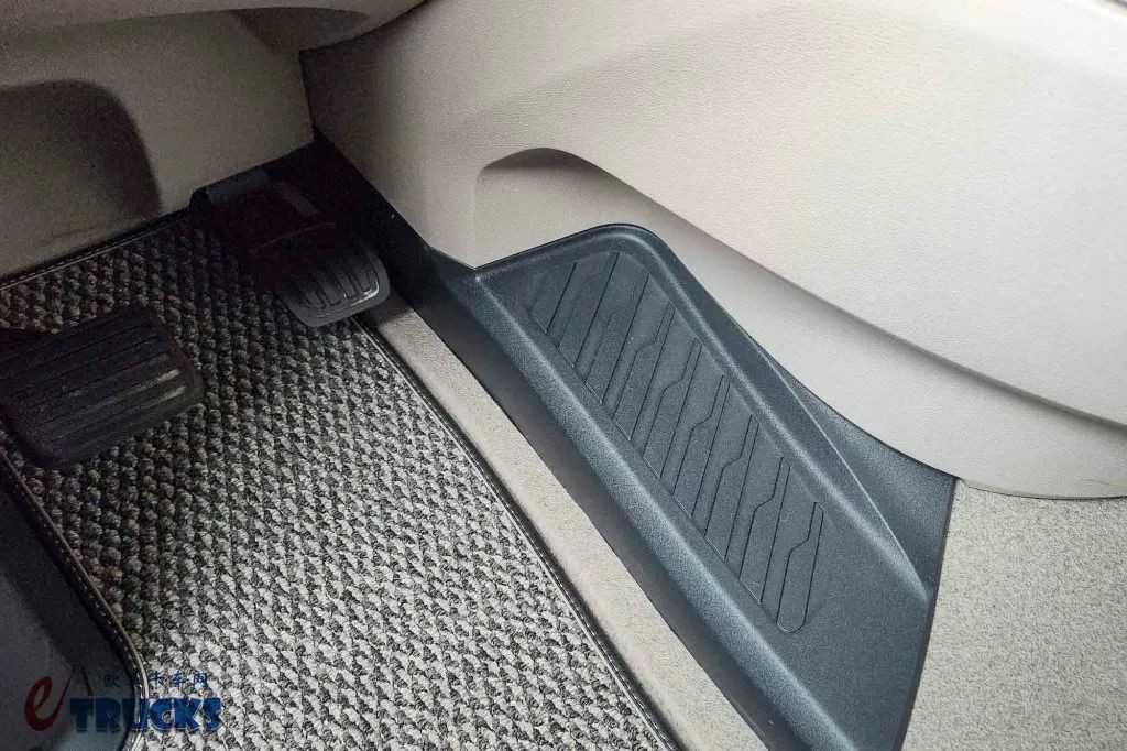 米勒循环柴油机加持,超舒适人性化驾驶室,2025款达夫XG来袭,实力几何? - 第15张 - 提加商用车网 米勒循环柴油机加持,超舒适人性化驾驶室,2025款达夫XG来袭,实力几何? - 第15张