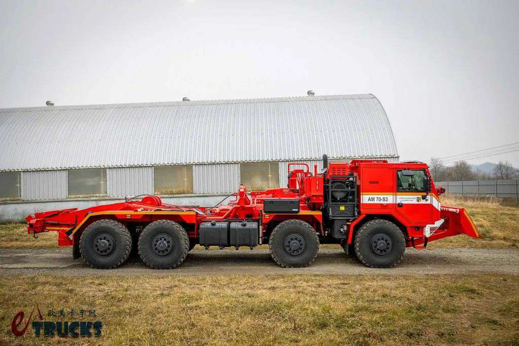 风冷V8柴油机+强悍越野性能,灾难开路急先锋!太脱拉Force 8×8架桥车了解一下 - 第16张 - 提加商用车网 风冷V8柴油机+强悍越野性能,灾难开路急先锋!太脱拉Force 8×8架桥车了解一下 - 第16张